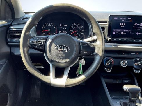 Used 2021 Kia Rio LX image 5
