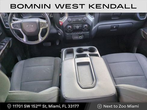 Used 2021 Chevrolet Silverado 1500 RST w/ Bed Protection Package image 11