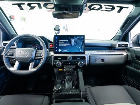 Used 2024 Toyota Tacoma TRD Off-Road image 59