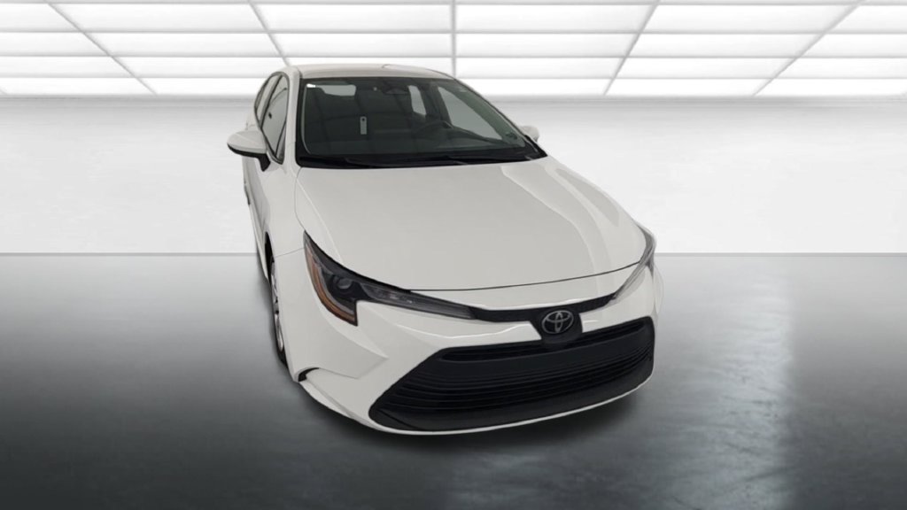 Used 2024 Toyota Corolla LE FWD image 9