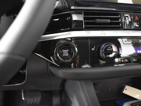 New 2026 Nissan Pathfinder SV AWD/4WD image 18