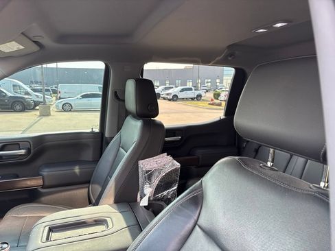 Used 2019 GMC Sierra 1500 SLT AWD/4WD image 12
