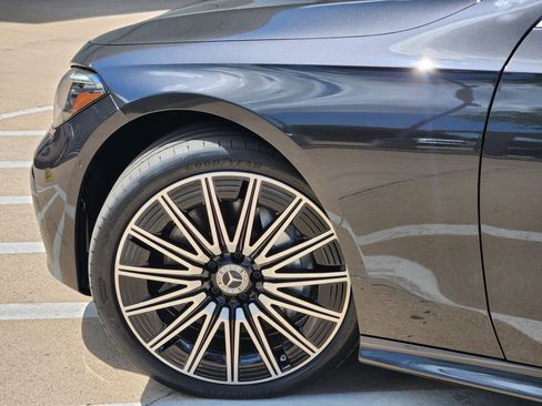 New 2025 Mercedes-Benz CLE 300 4MATIC Coupe image 6