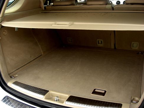 Used 2011 Mercedes-Benz ML 350 2WD image 15