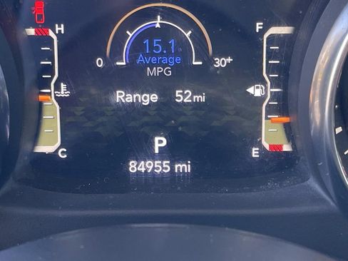 Used 2021 Jeep Gladiator Willys image 32