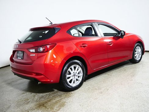 Used 2017 MAZDA MAZDA3 Sport image 7