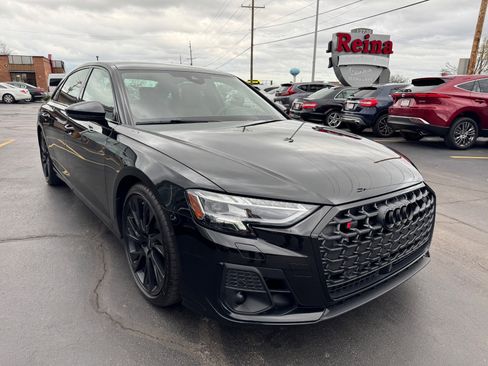Used 2025 Audi S8 w/ Executive Package AWD/4WD image 29