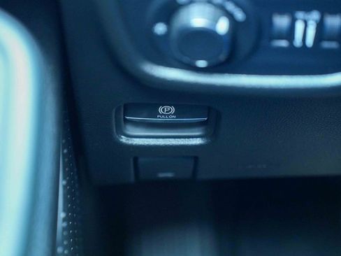 Used 2024 Jeep Grand Cherokee Altitude AWD/4WD image 30