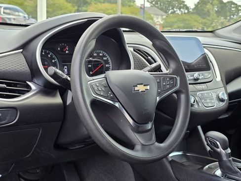 Used 2024 Chevrolet Malibu LT FWD image 23