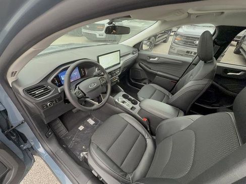 New 2026 Ford Escape SE image 14