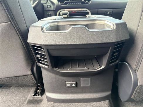 Certified 2026 Toyota Tundra SR5 AWD/4WD image 20