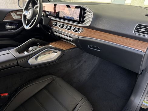New 2026 Mercedes-Benz GLE 580 4MATIC image 15