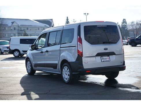 Used 2020 Ford Transit Connect XL image 5