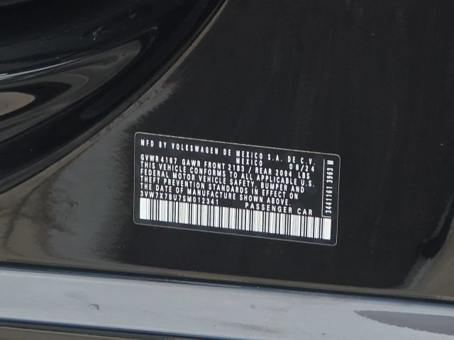 Used 2025 Volkswagen Jetta SE FWD image 26