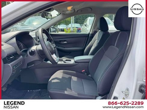 Certified 2023 Nissan Sentra SV FWD image 15