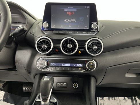 Used 2020 Nissan Sentra SV FWD image 20