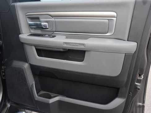 Used 2014 RAM 3500 Big Horn image 10