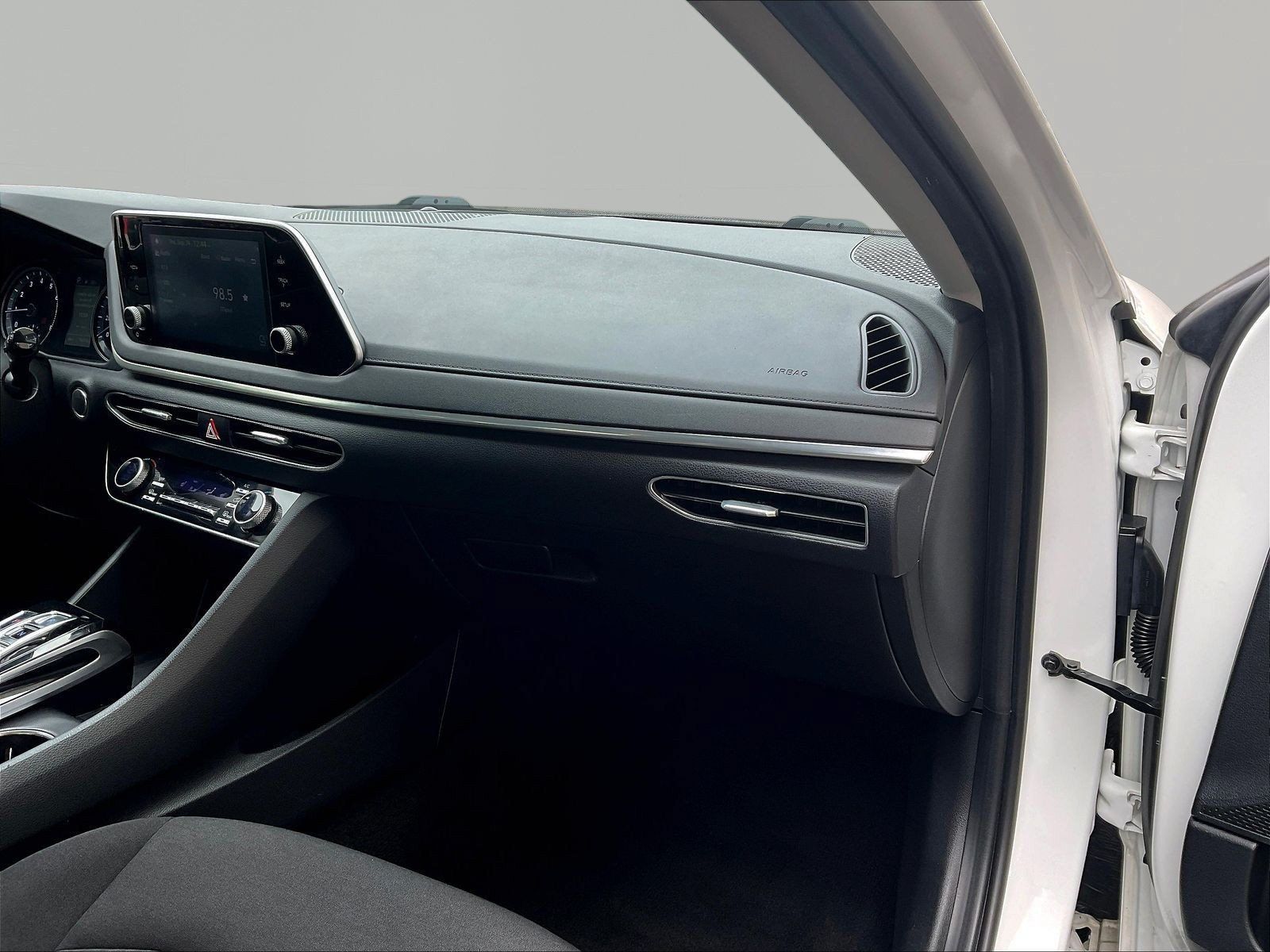 Used 2022 Hyundai Sonata SEL w/ Cargo Package FWD image 25