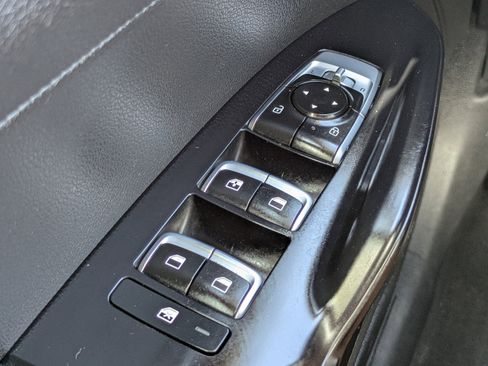 Used 2022 Kia K5 LXS image 28