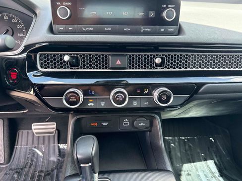 Certified 2024 Honda Civic Sport image 23