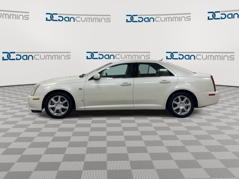 Used 2006 Cadillac STS w/ Preferred Equipment Group RWD image 5