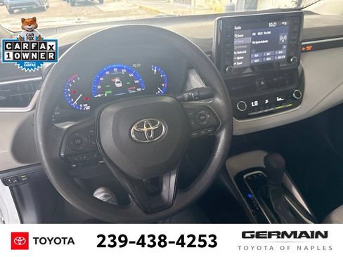 Used 2022 Toyota Corolla LE FWD image 19