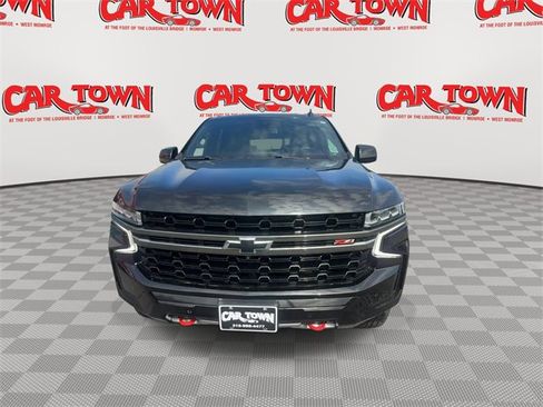 Used 2021 Chevrolet Tahoe Z71 w/ Z71 Signature Package image 3
