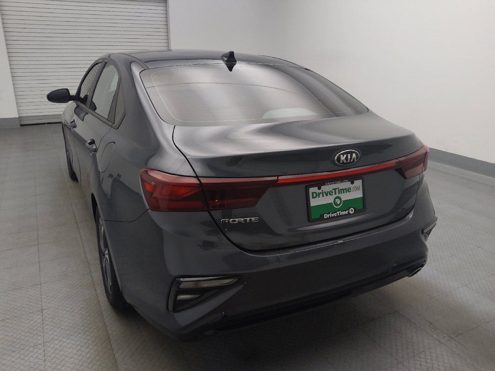 Used 2021 Kia Forte LXS FWD image 6