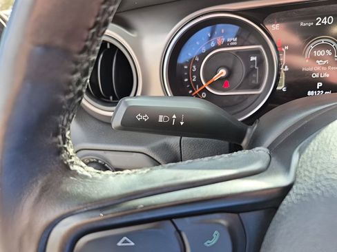 Used 2019 Jeep Wrangler Unlimited Sport S image 34