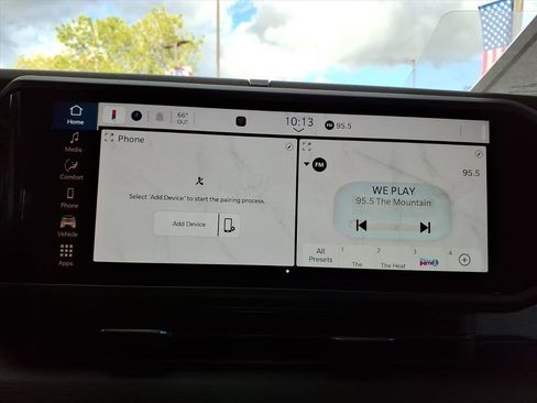 Used 2025 Jeep Gladiator Sport image 20