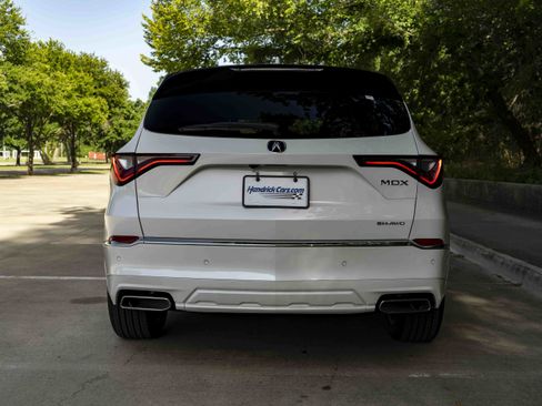 Used 2026 Acura MDX SH-AWD w/ Advance Package image 8