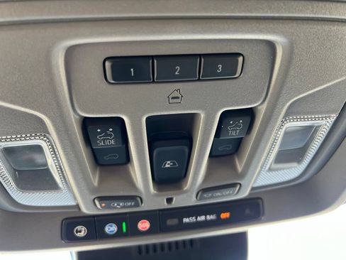 Used 2023 GMC Sierra 1500 Denali AWD/4WD image 59