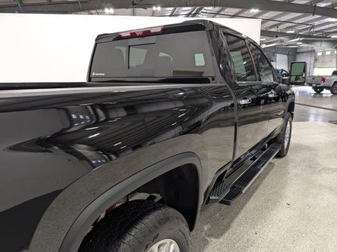 Used 2023 Chevrolet Silverado 3500 High Country w/ Z71 Off-Road Package image 3