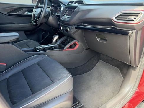 Certified 2022 Chevrolet TrailBlazer RS FWD image 22