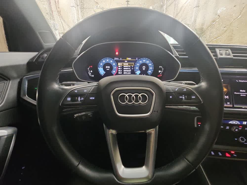 Used 2024 Audi Q3 2.0T Premium AWD/4WD image 5