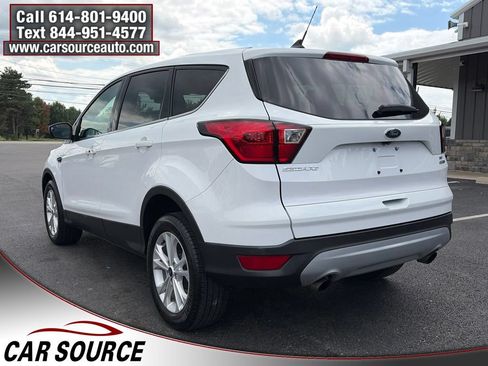 Used 2019 Ford Escape SE AWD/4WD image 8