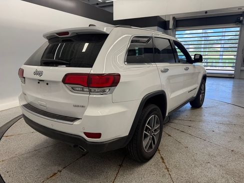 Certified 2022 Jeep Grand Cherokee Limited AWD/4WD image 11