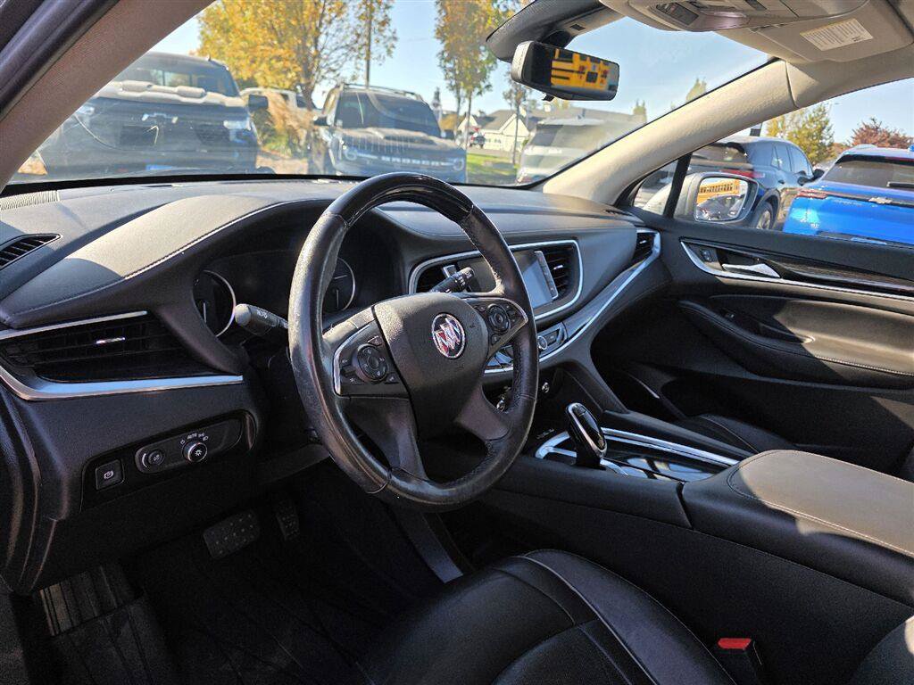 Used 2020 Buick Enclave Avenir w/ Avenir Technology Package AWD/4WD image 8