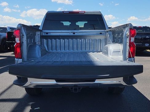 Used 2025 Chevrolet Silverado 1500 LT AWD/4WD image 19