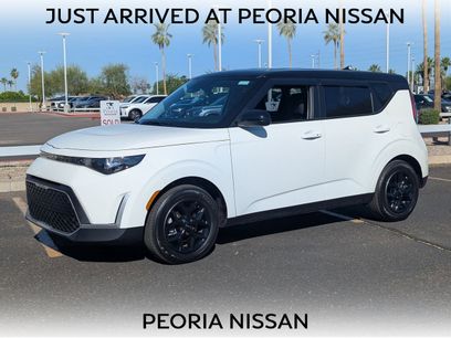 Used 2025 Kia Soul S