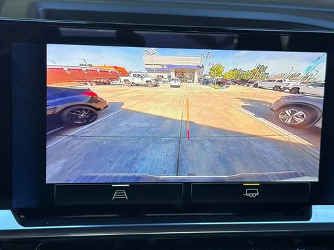 Used 2025 Chevrolet Silverado 2500 LT w/ Convenience Package AWD/4WD image 27
