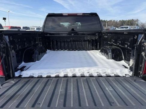 Used 2022 Chevrolet Silverado 1500 Custom image 10