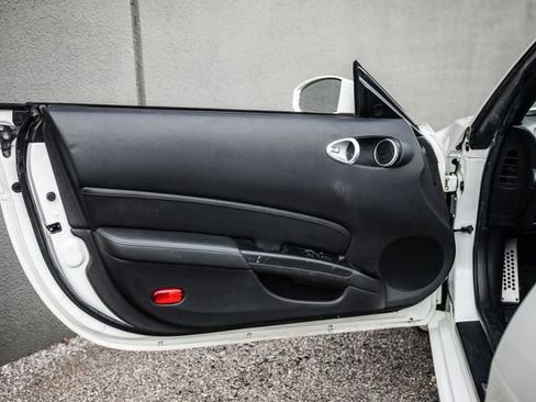 Used 2007 Nissan 350Z Grand Touring image 58