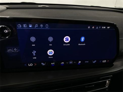 New 2026 Chevrolet Traverse LT w/ Driver Confidence Package image 13