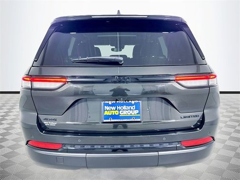 Used 2024 Jeep Grand Cherokee Limited w/ Black Appearance Package image 6