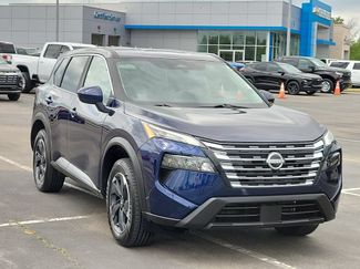 Used 2025 Nissan Rogue SV AWD/4WD video 1