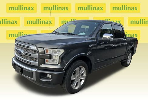 Used 2016 Ford F150 Platinum w/ Equipment Group 701A Luxury image 4