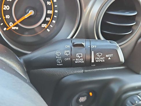 Used 2022 Jeep Wrangler Unlimited Sport S image 24