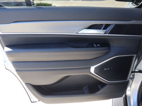 New 2026 Jeep Grand Wagoneer 4WD image 19