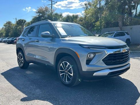 Used 2024 Chevrolet TrailBlazer LT image 9